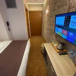 Szálloda Weingart Seaside 3*