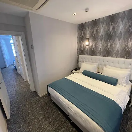 Weingart Seaside 3*