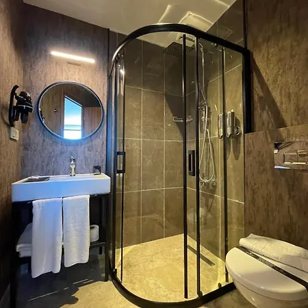Hotel Weingart Seaside Istanbul