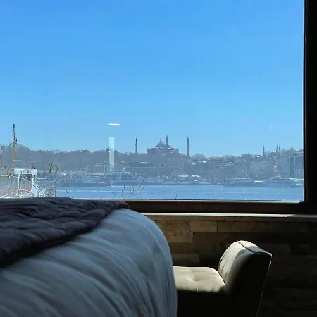 Kavi Seaside *