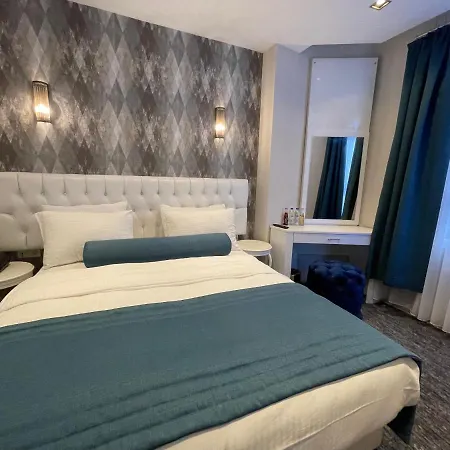 Hotel Kavi Seaside *