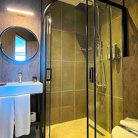 Weingart Seaside 3*