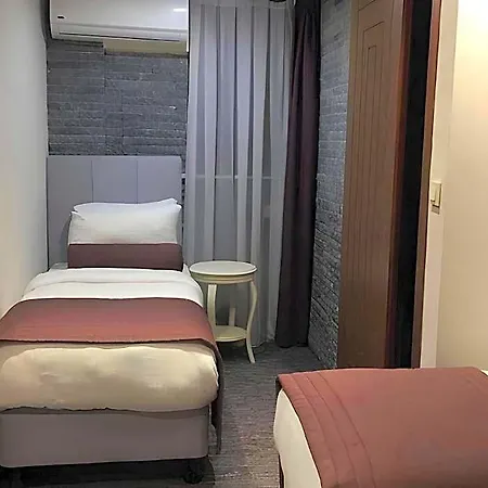 Weingart Seaside 3*