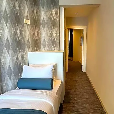 Hotel Weingart Seaside Istanbul