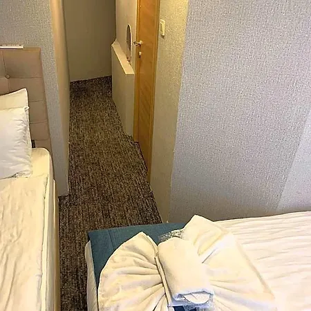 Weingart Seaside 3*