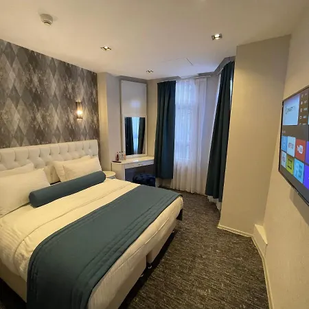 Mayfair Seaside