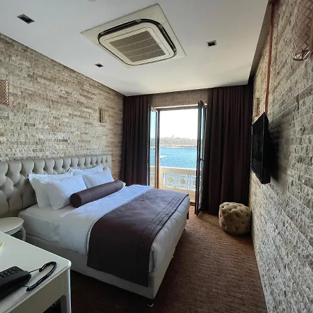 Kavi Seaside 호텔